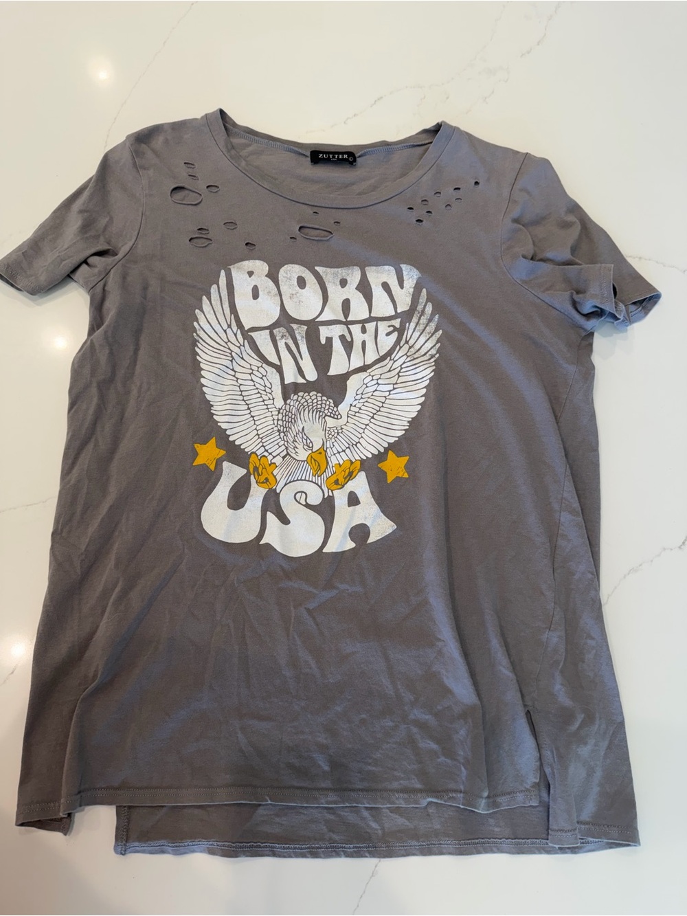 DISTRESSED Born in the USA Eagle Graphic Tee - Gray
